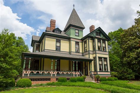 beautiful victorian homes for sale.